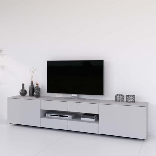 q240-2048x1281vierk.